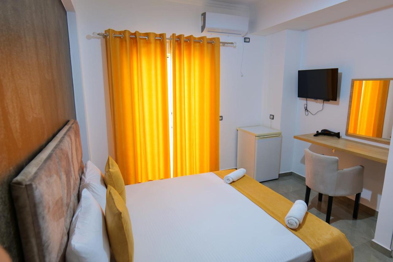 Hotel Adi-Vera Sarandë Eksteriør bilde