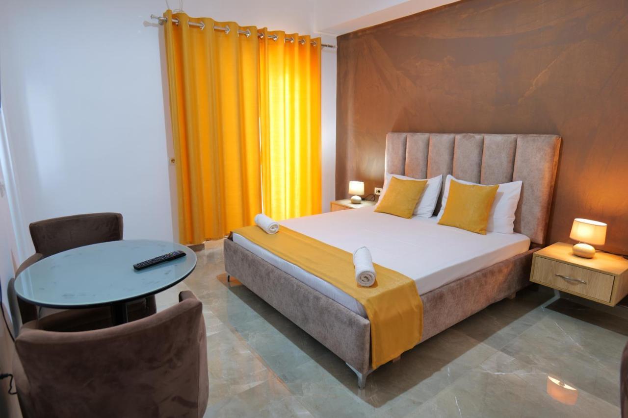 Hotel Adi-Vera Sarandë Eksteriør bilde