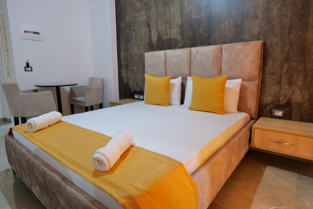 Hotel Adi-Vera Sarandë Eksteriør bilde