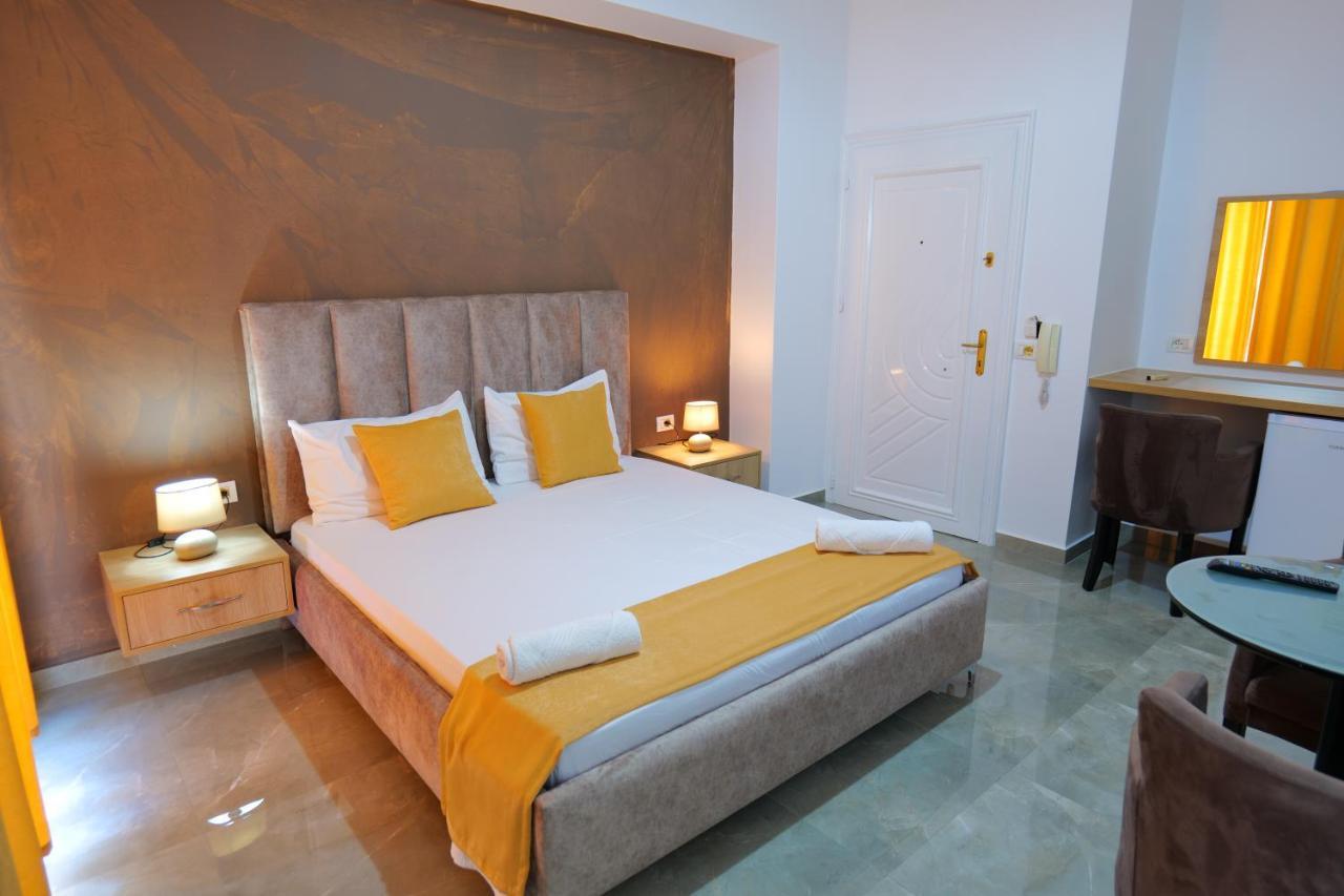 Hotel Adi-Vera Sarandë Eksteriør bilde