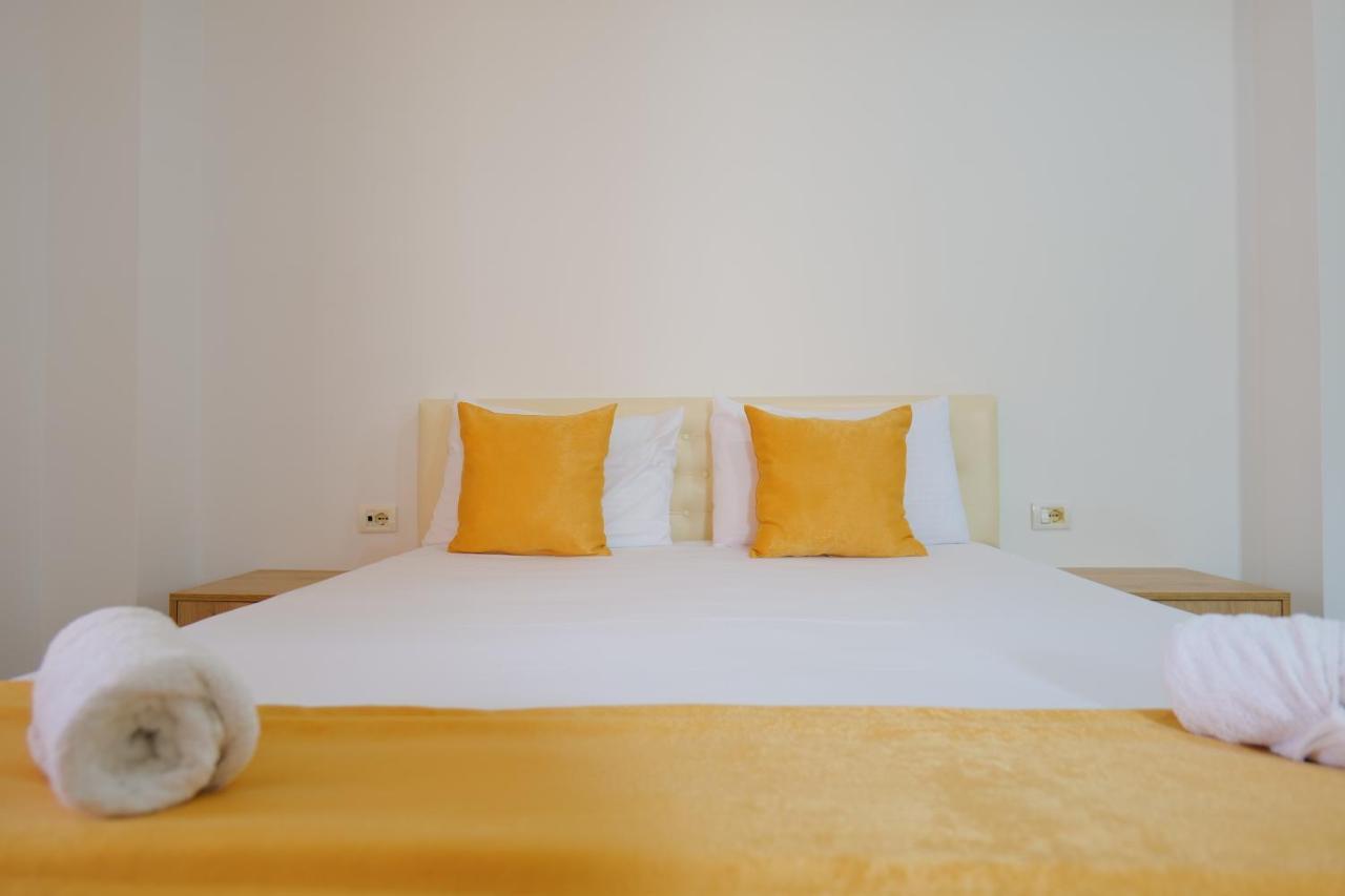 Hotel Adi-Vera Sarandë Eksteriør bilde