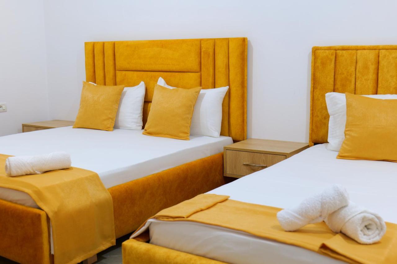 Hotel Adi-Vera Sarandë Eksteriør bilde