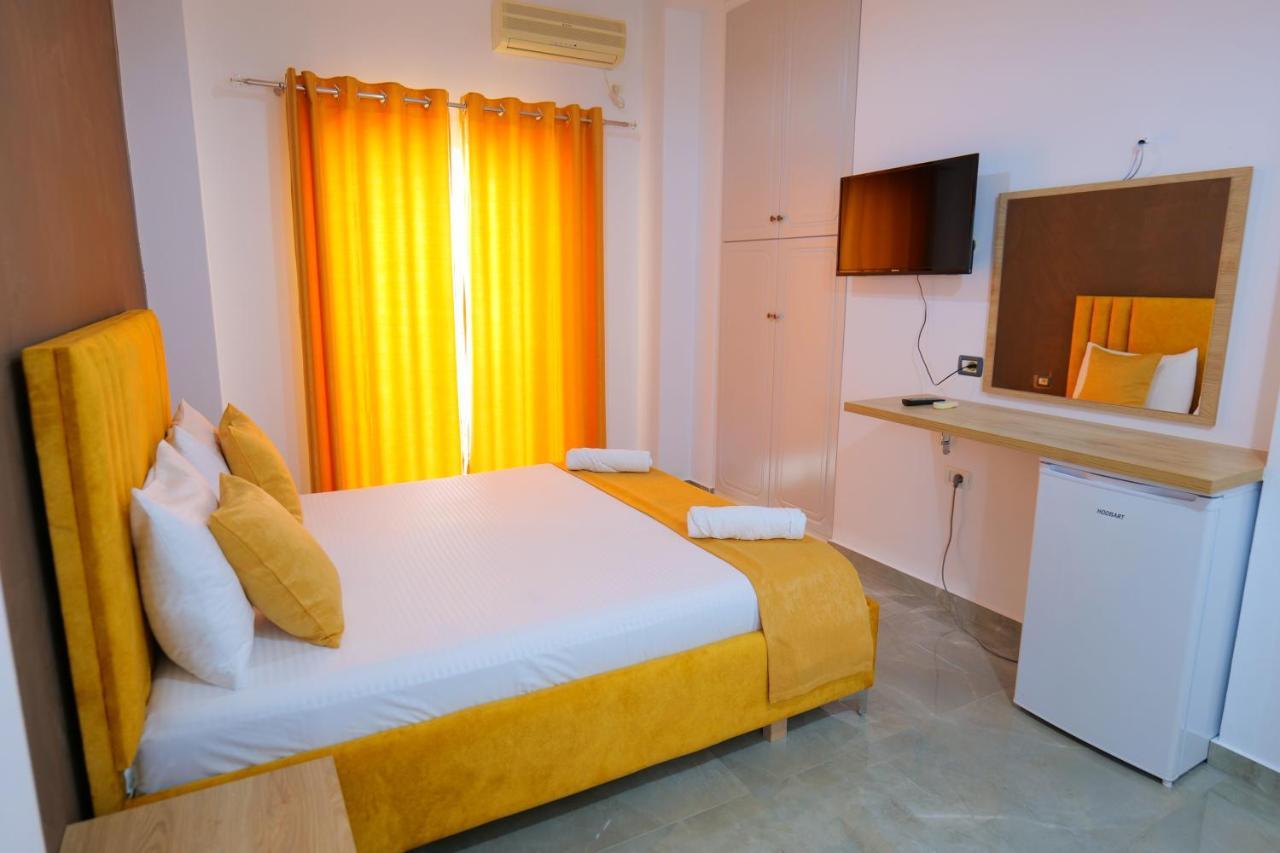 Hotel Adi-Vera Sarandë Eksteriør bilde